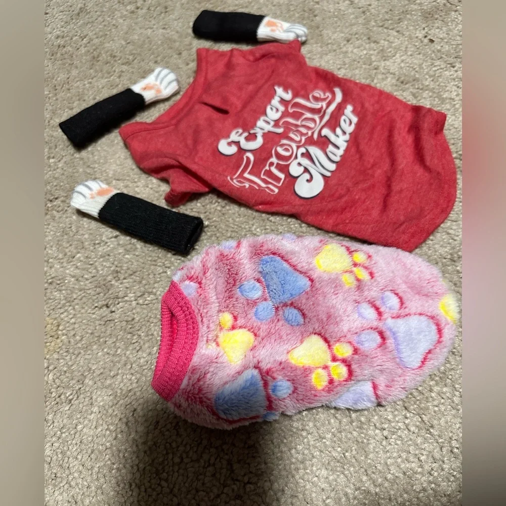 Small Dog/cat Shirt & Pink Fuzzy Sweater